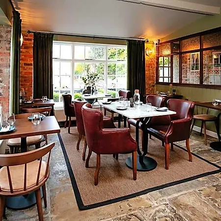 New Holgate Hotel 4*