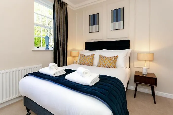 New Holgate Hotel 4*