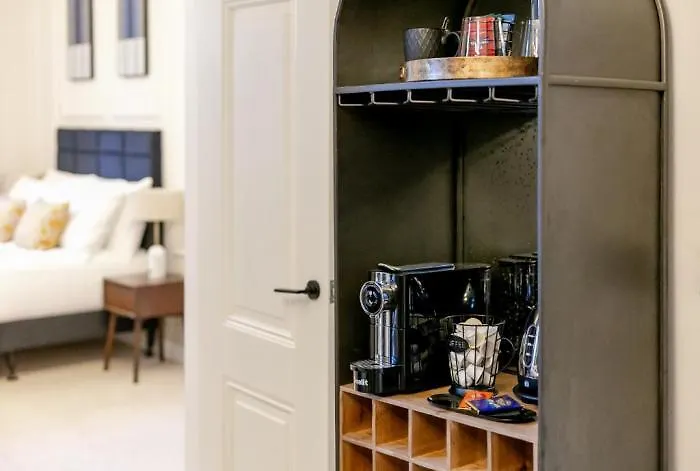 New Holgate Hotel 4*